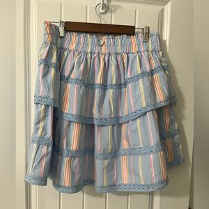 Crown & Ivy ruffled skirt. NWOT. Size Large.